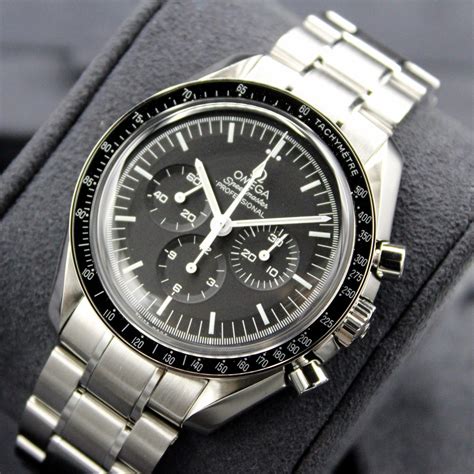 omega watches moonwatch.